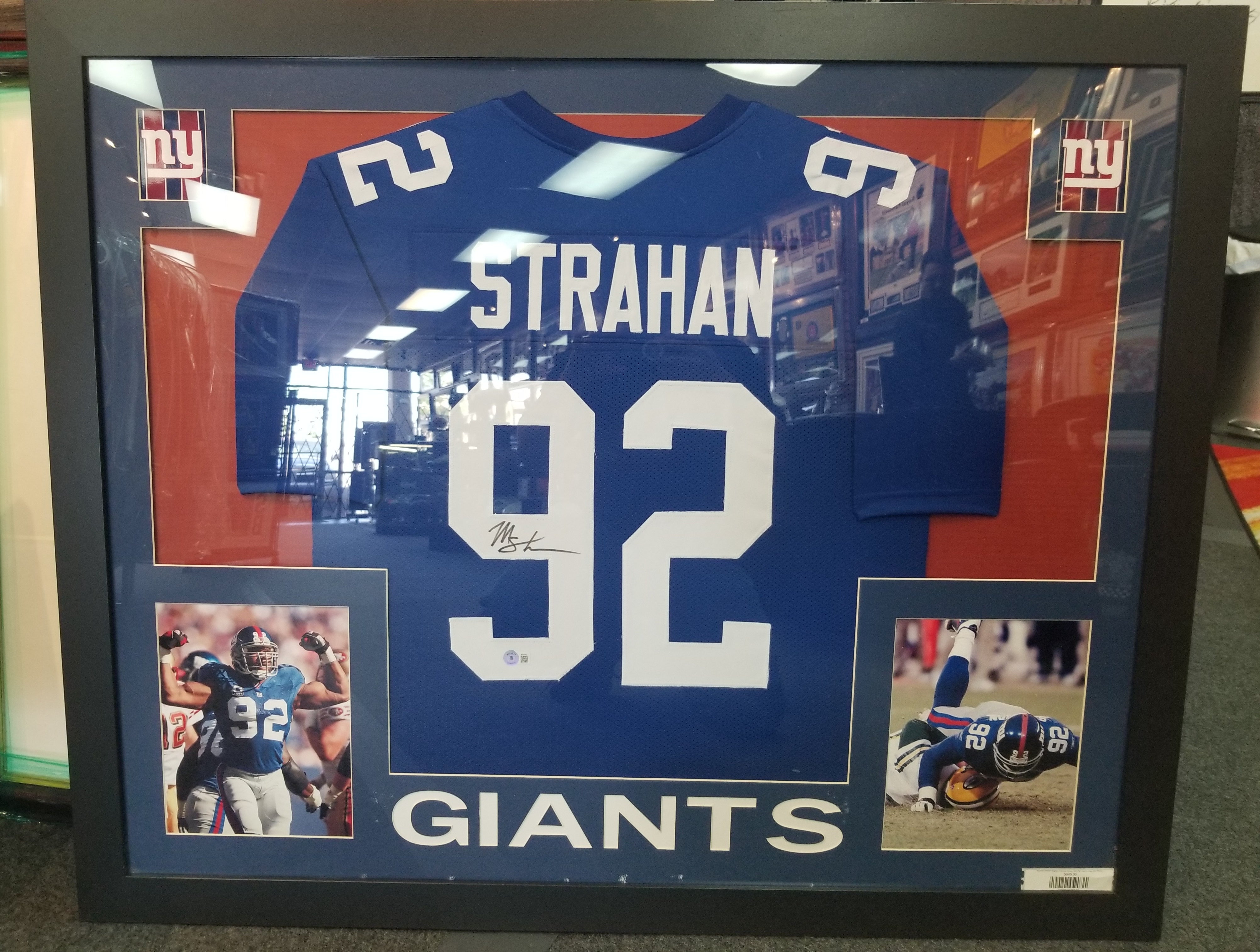 Michael Strahan Signed Custom Framed Jersey Display (Beckett)