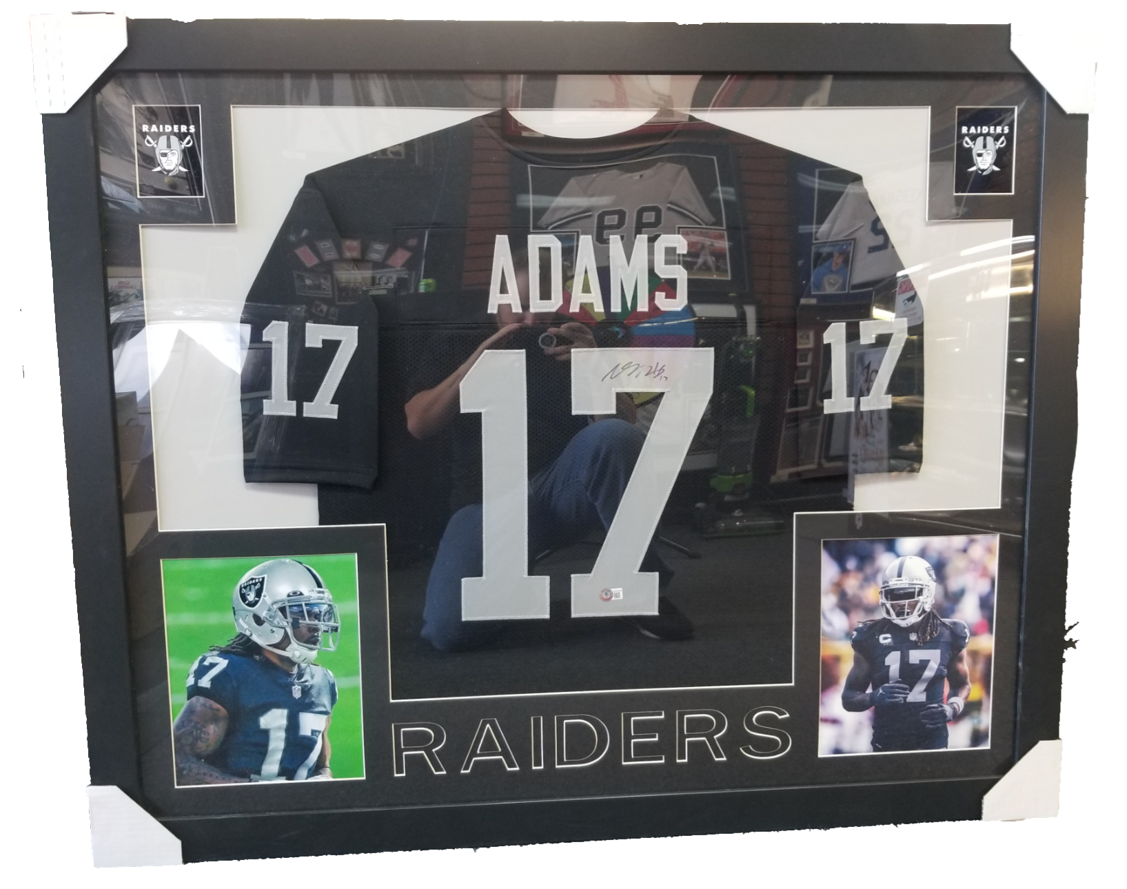 Raiders Davante Adams Signed 11x14 Spotlight Photo w/ White Jersey BAS  Witnessed