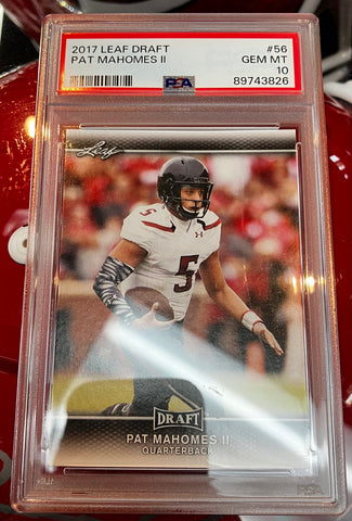 2017 Leaf Draft Patrick Mahomes PSA 10