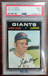 Willie Mays 1971 Topps Baseball Card #600 PSA 7