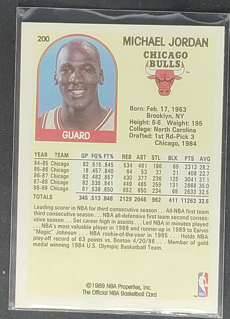 Michael Jordan Chicago Bulls NBA HOOPS card 200