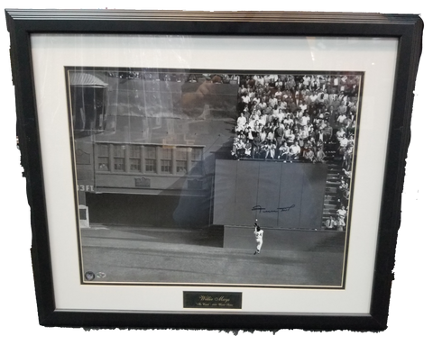 Willie Mays Signed "The Catch" Photo