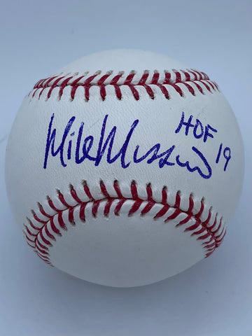 Mike Mussina Mike Mussina Baltimore Orioles/New York Yankees Signed Baseball